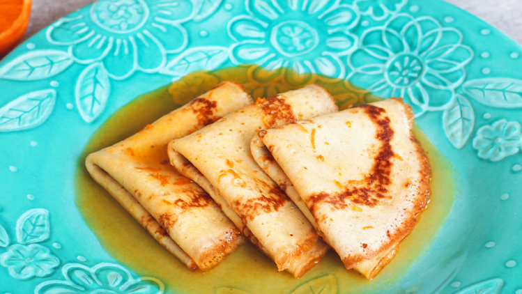 crepes-con-salsa-de-mandarina